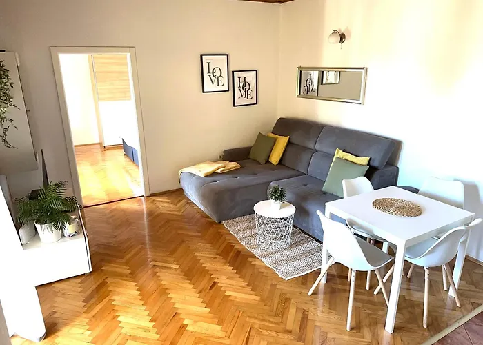 Apartment Marino